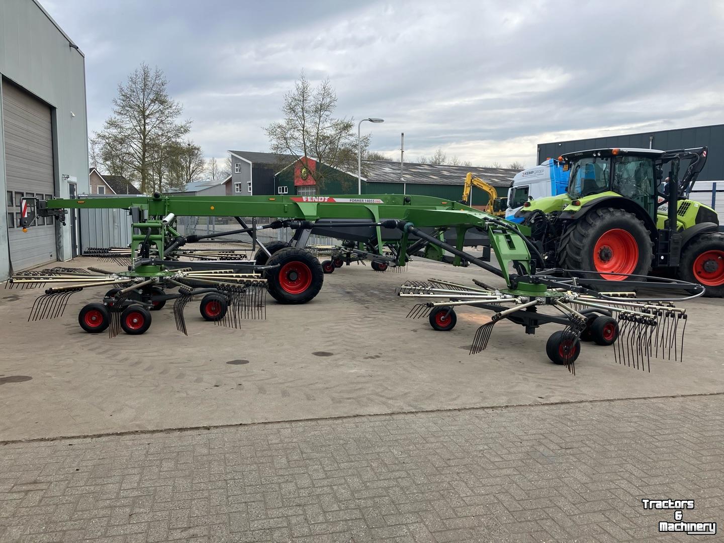 Andaineur Fendt Former 14055 PRO