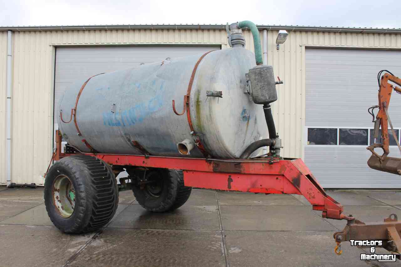 Tonnes à eau Beco MT6800 liter enkelas mesttank giertank vacuumtank waterwagen