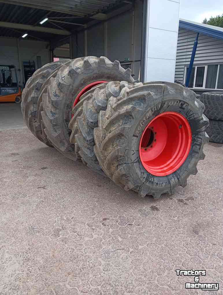 Roues, Pneus, Jantes, Barillets Jumelage BKT 900/50R42 710/55R30