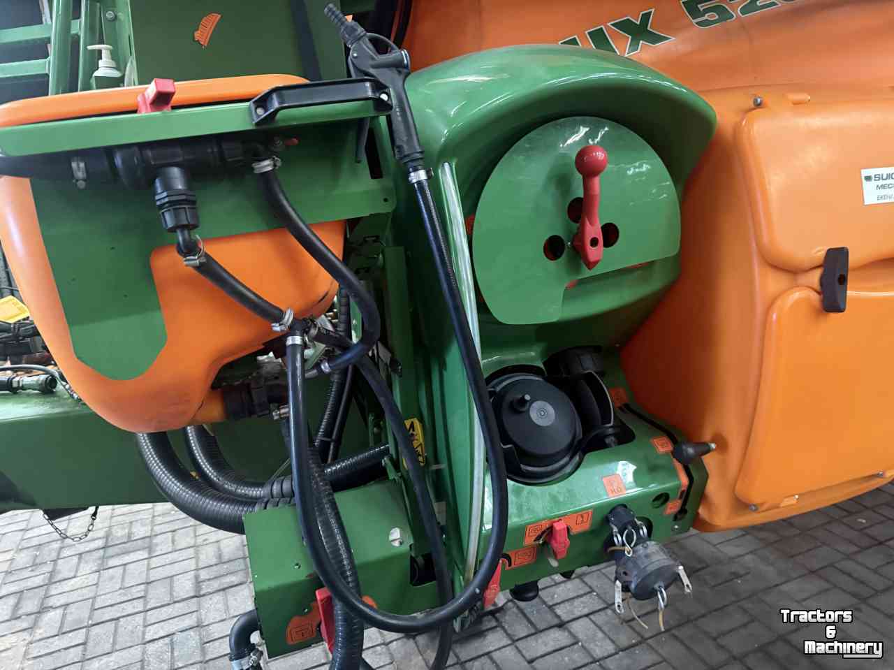 Pulvérisateur Amazone UX 5200