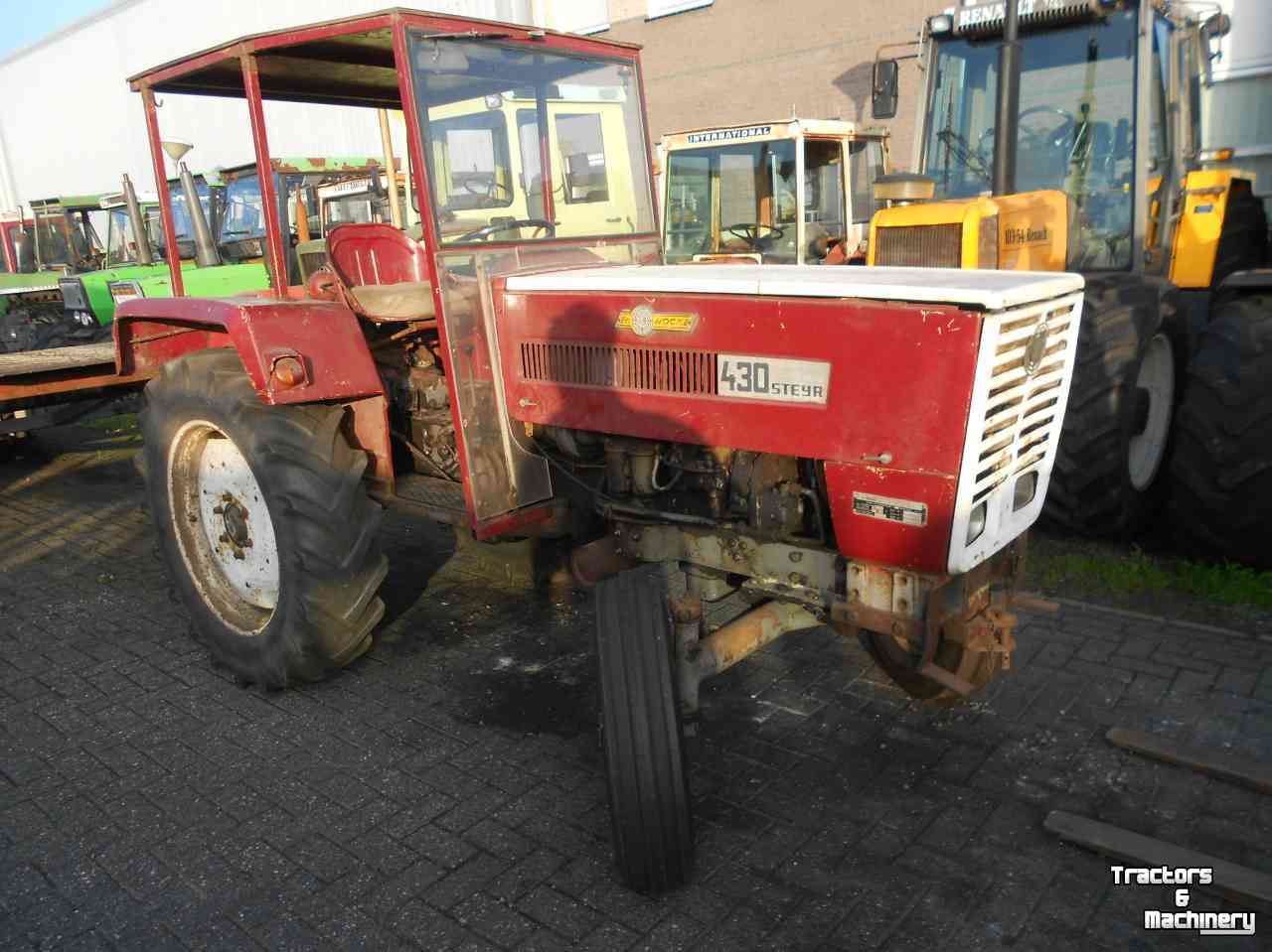 Tracteur Steyr 430