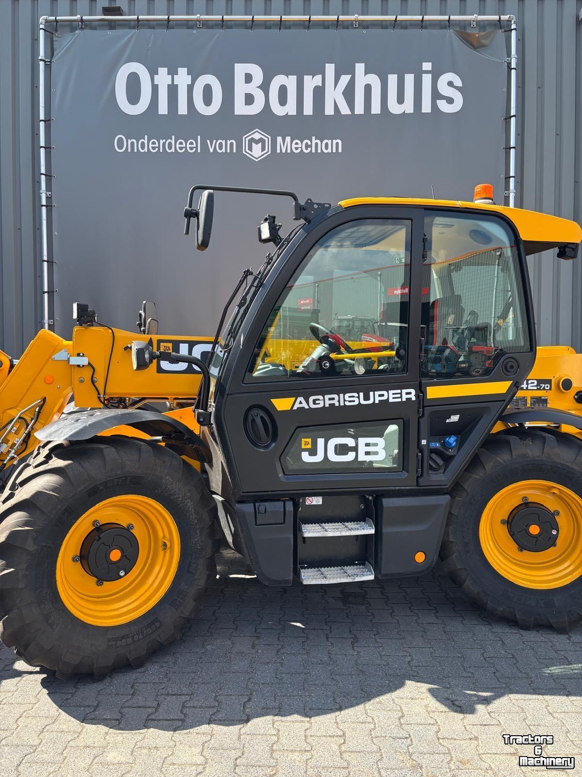 Autres matériel et accessoires de transport et industriels JCB 542-70 Agri Super DTVT