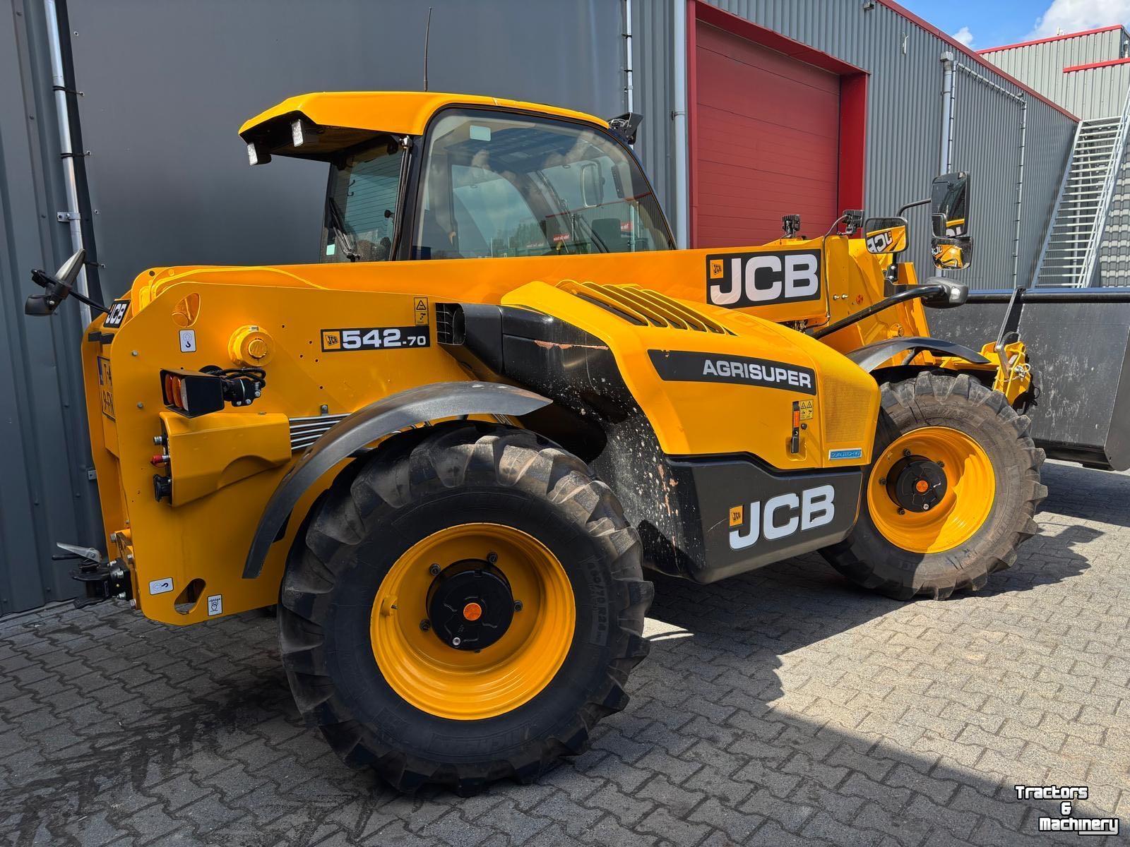 Autres matériel et accessoires de transport et industriels JCB 542-70 Agri Super DTVT