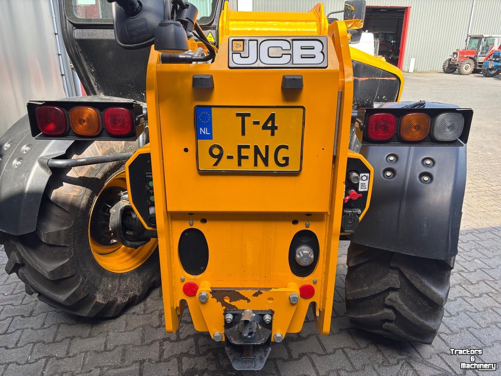 Autres matériel et accessoires de transport et industriels JCB 542-70 Agri Super DTVT