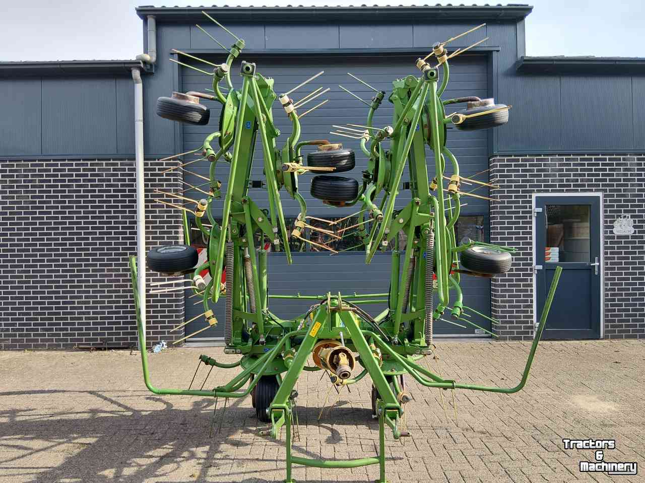 Faneur Krone KW 8.82 Schudder