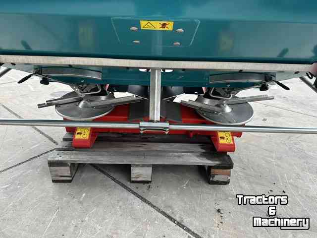 Distributeur d‘engrais Sulky dpx 28 weegstrooier