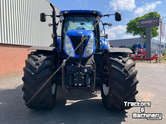 Tracteur New Holland 270 AC