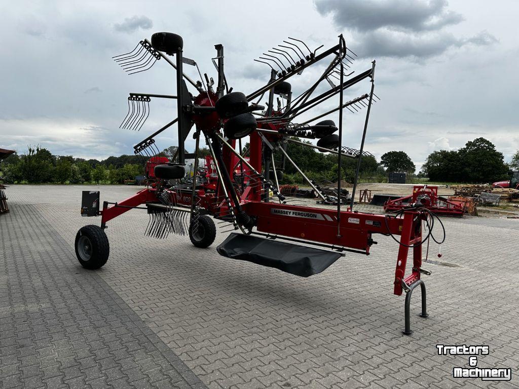 Andaineur Massey Ferguson RK 802-TRC