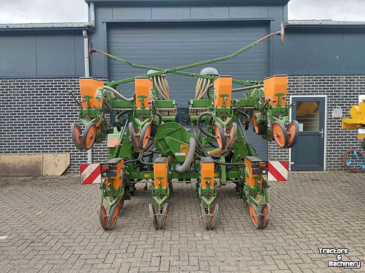 Semoir Amazone ED 601 Maiszaaimachine schijfkouters