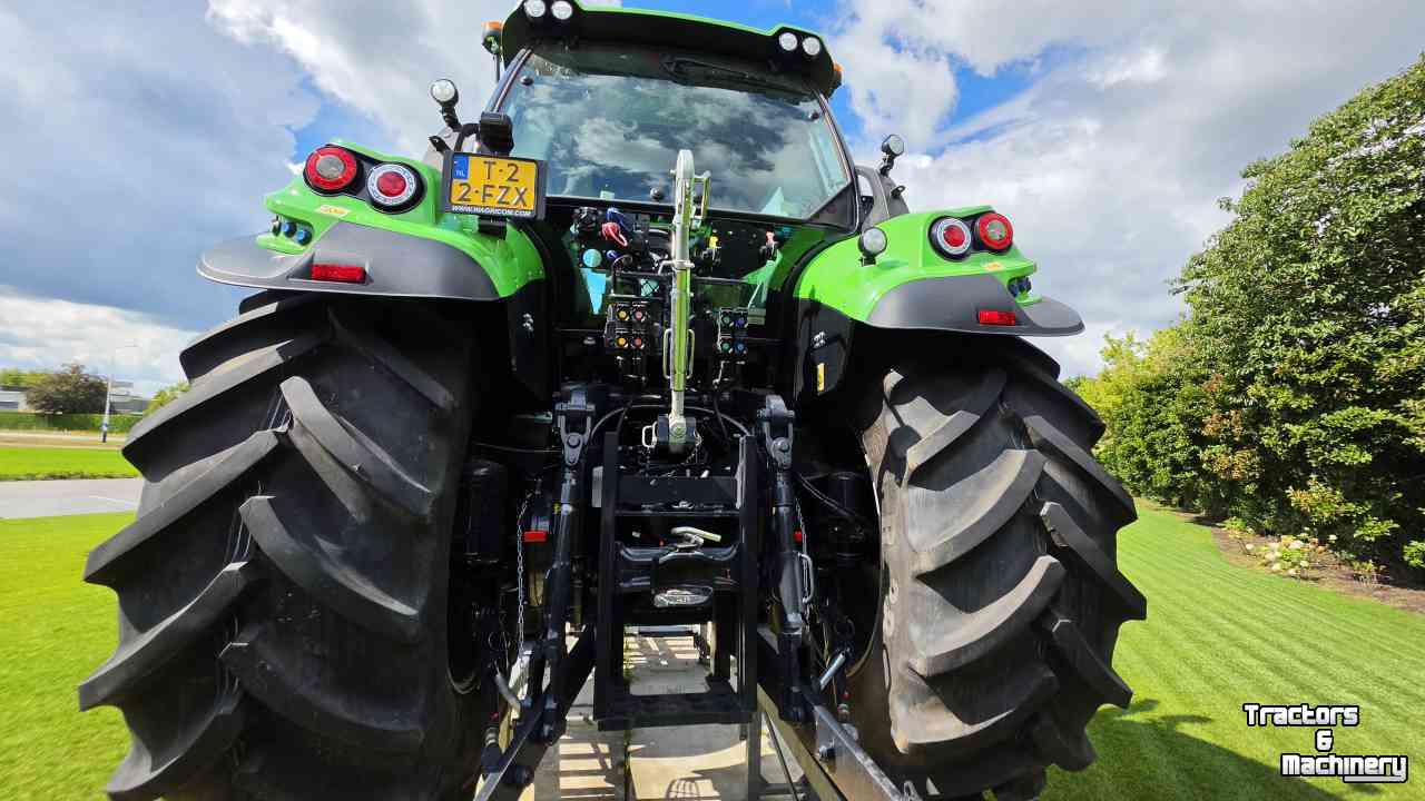 Tracteur Deutz-Fahr 6155.4 TTV