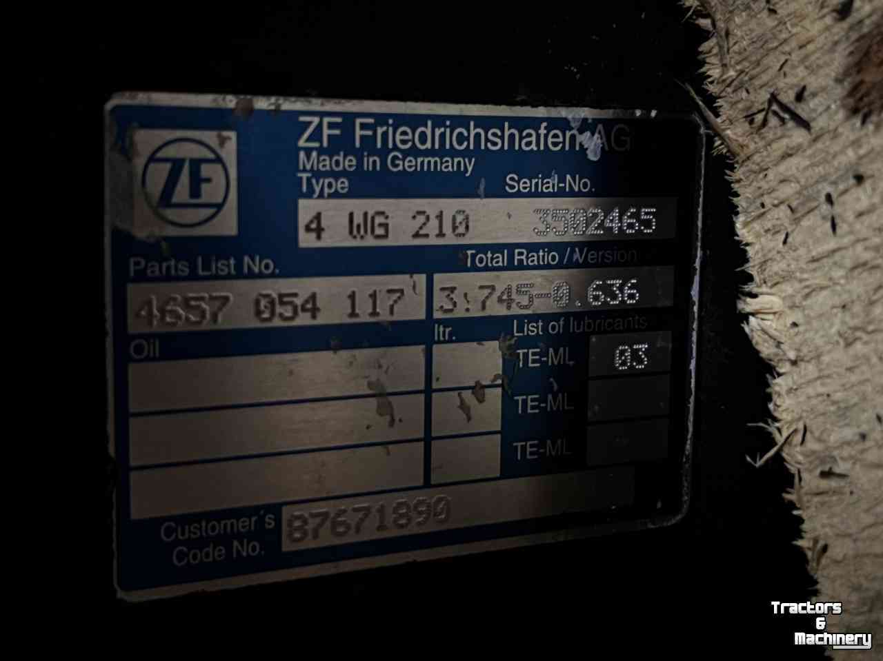 Chargeuse sur pneus Case Complete Powershift versnellingsbak ZF voor Case CE 821E, 921E  New Holland W190B, W190BLR, W190B E.I.