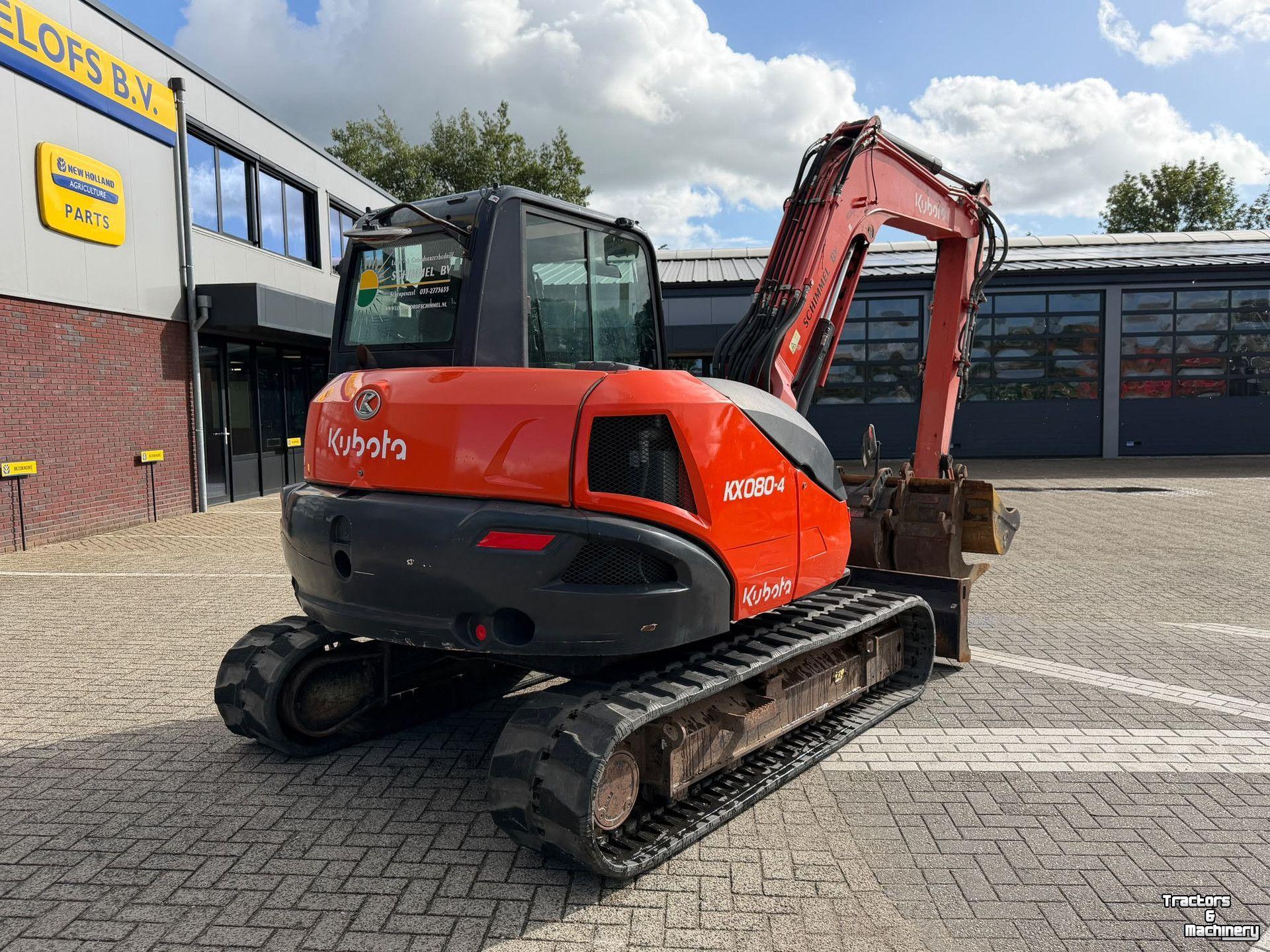 Pelleteuse Kubota KX080-4