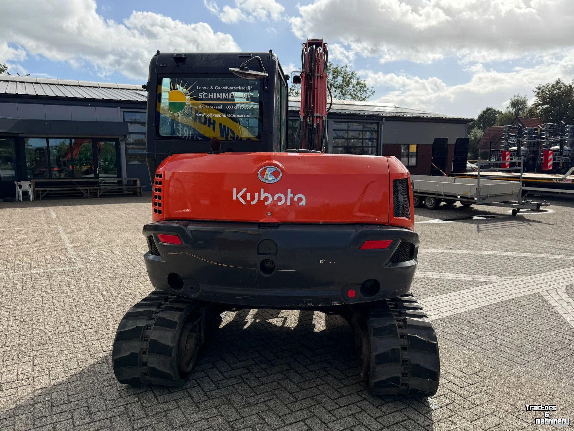 Pelleteuse Kubota KX080-4