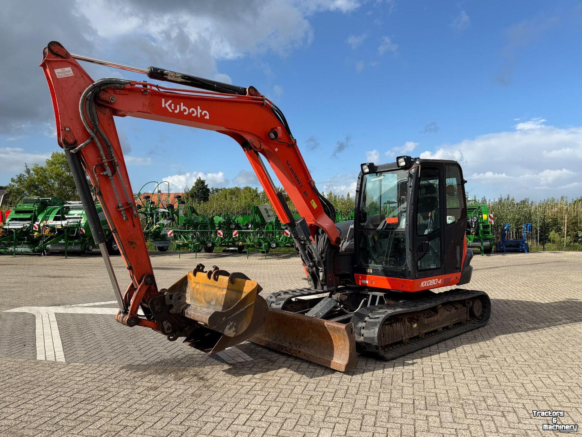 Pelleteuse Kubota KX080-4