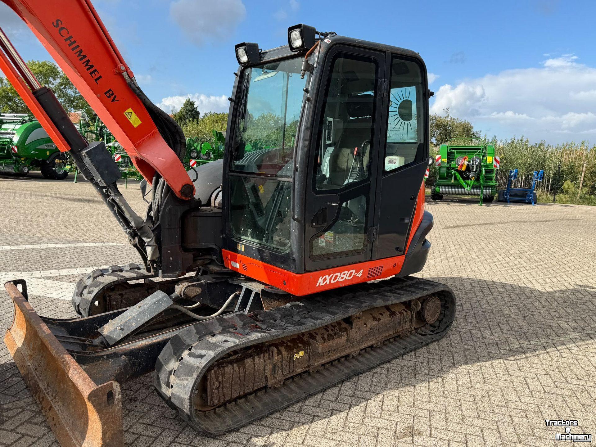 Pelleteuse Kubota KX080-4