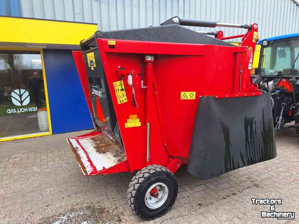 Mélangeuse distributrice autocharg. Trioliet Gigant 500