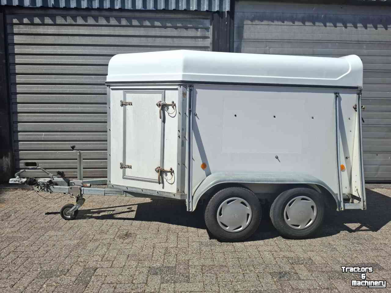Bétaillière Van Der Sluis Ponytrailer veetrailer schapentrailer paardentrailer trailer