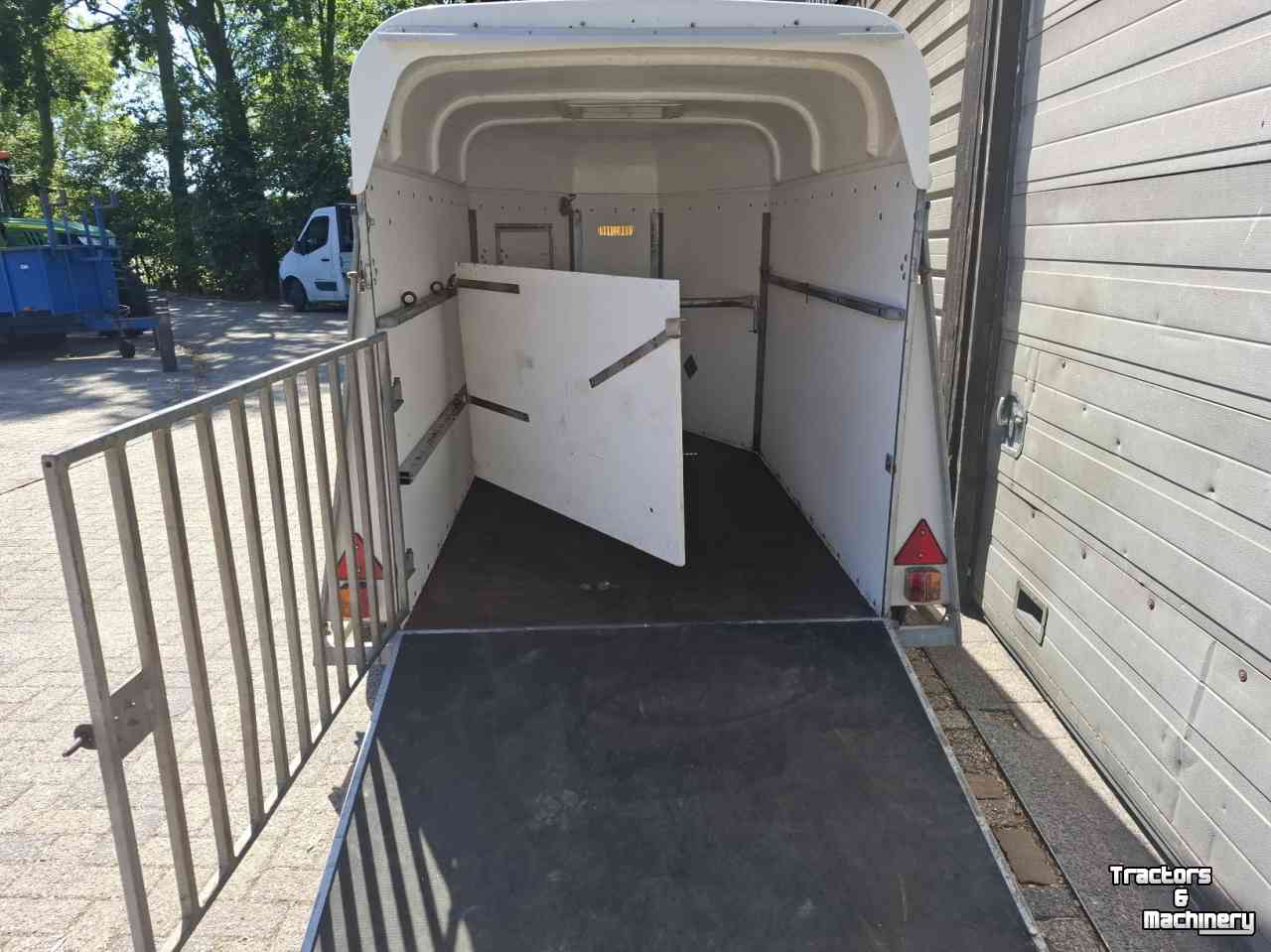 Bétaillière Van Der Sluis Ponytrailer veetrailer schapentrailer paardentrailer trailer