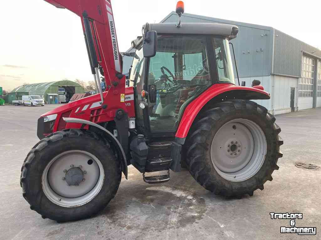 Tracteur Massey Ferguson 5609 DYNA-4