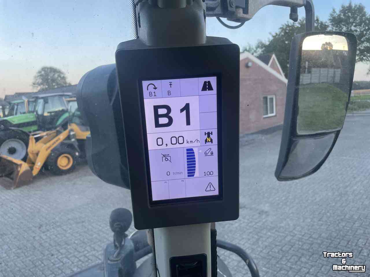Tracteur Claas ARION 530 CIS FR.HEF LUCHTDRUK BJ.2018