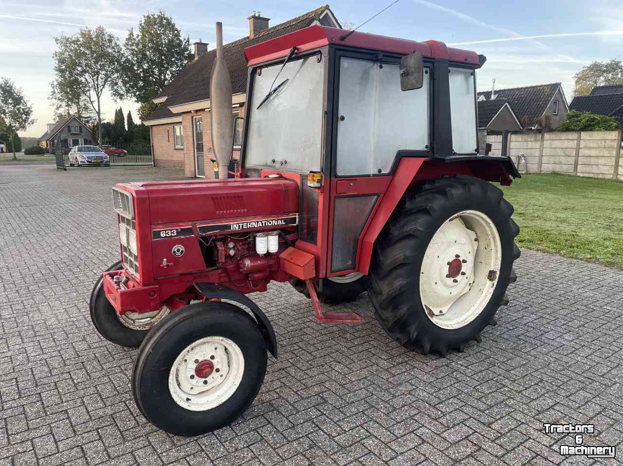 Tracteur International 633