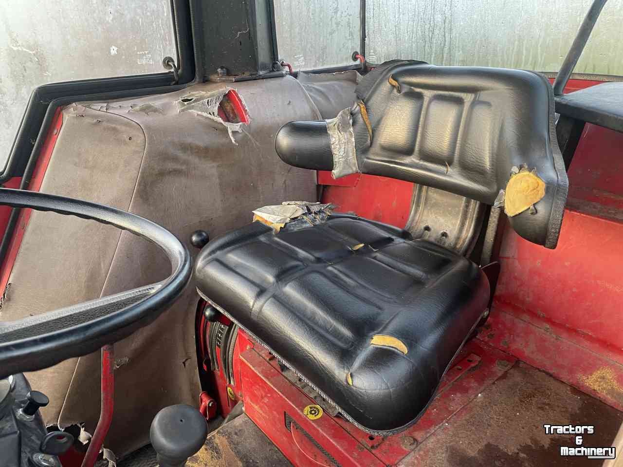 Tracteur International 633 + stuurbekrachtiging !!