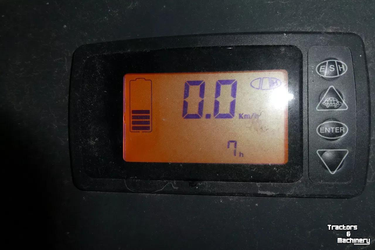 Chariot élévateur Baoli Elektrisch Overjarig weinig uren!! Lease &euro; 315,-- p/m* KBE30