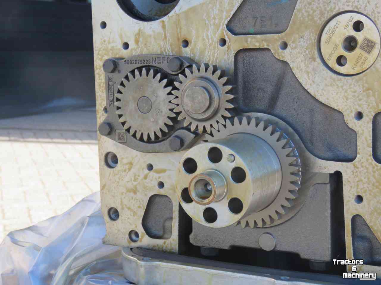 Moteur FPT NEF Long Blok 6-cil parts no:5802423934L