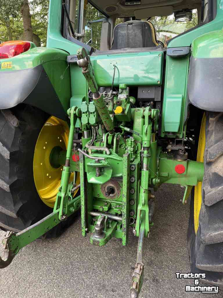 Tracteur John Deere 6220 AQ