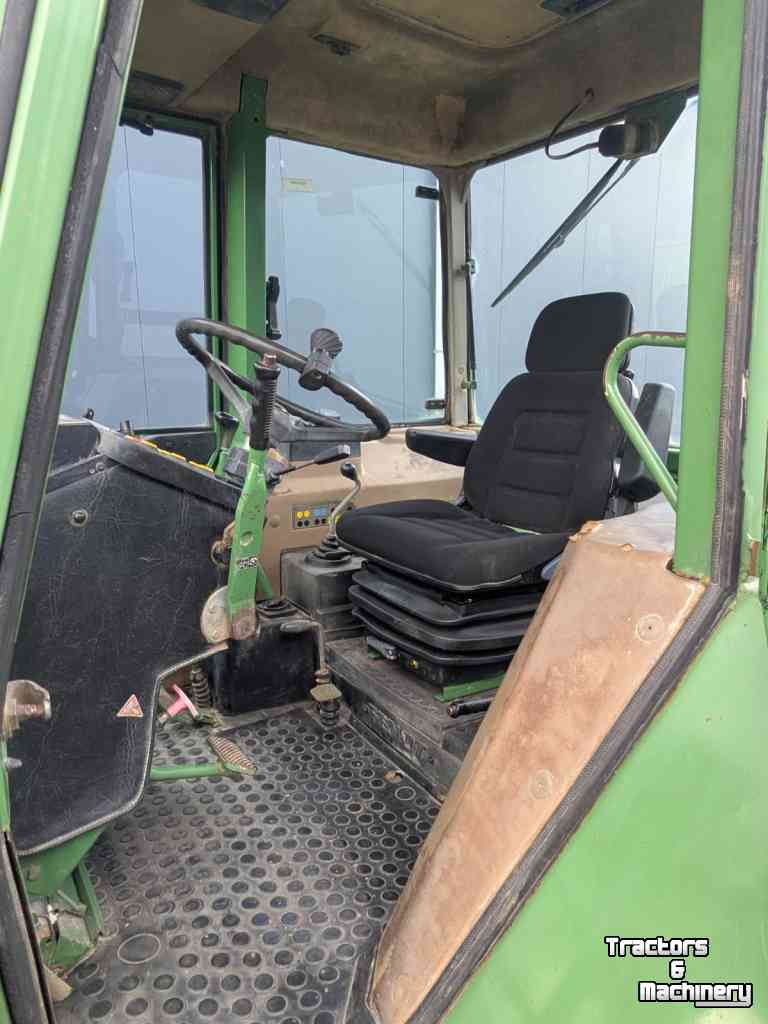 Tracteur Fendt 611 LSA