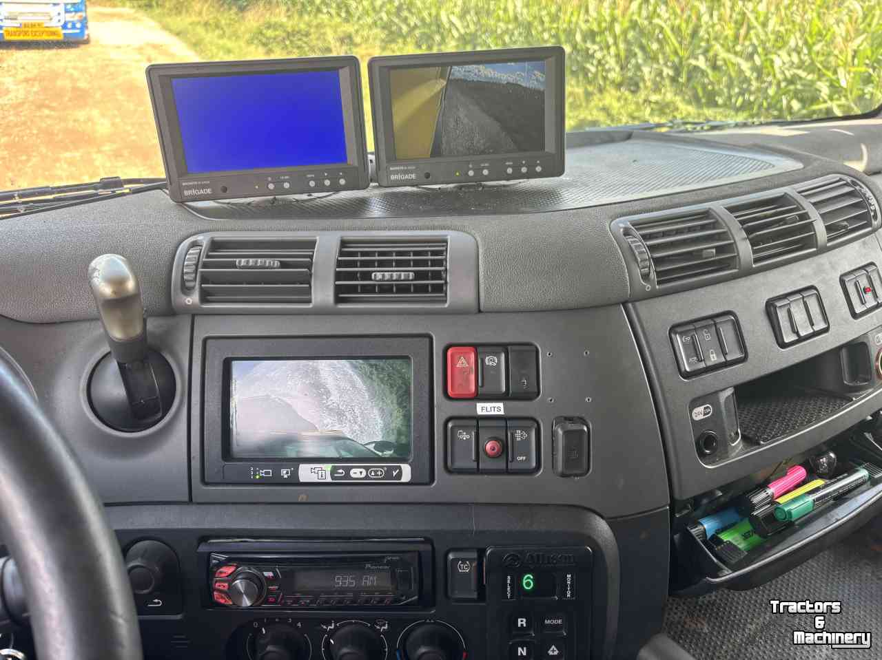 Camion  DAF Oprijwagen vrachtwagen