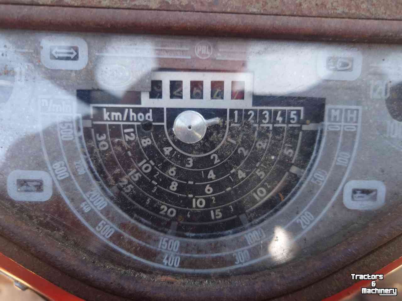 Tracteur pour horticulture Zetor 4712 / 4718 NL Kenteken