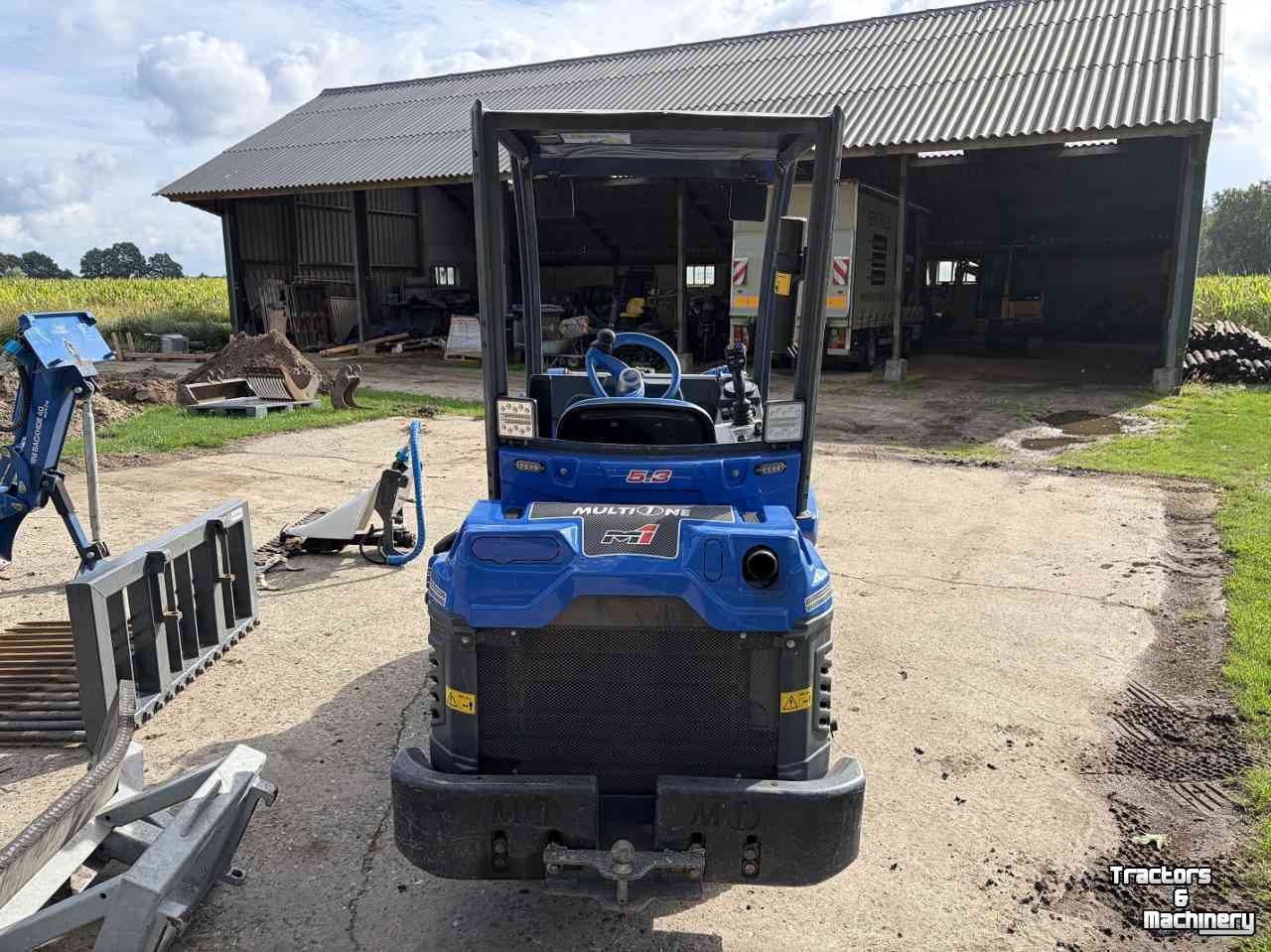 Chargeuse sur pneus MultiOne K5.3 minishovel telelader inclusief aanboudelen!