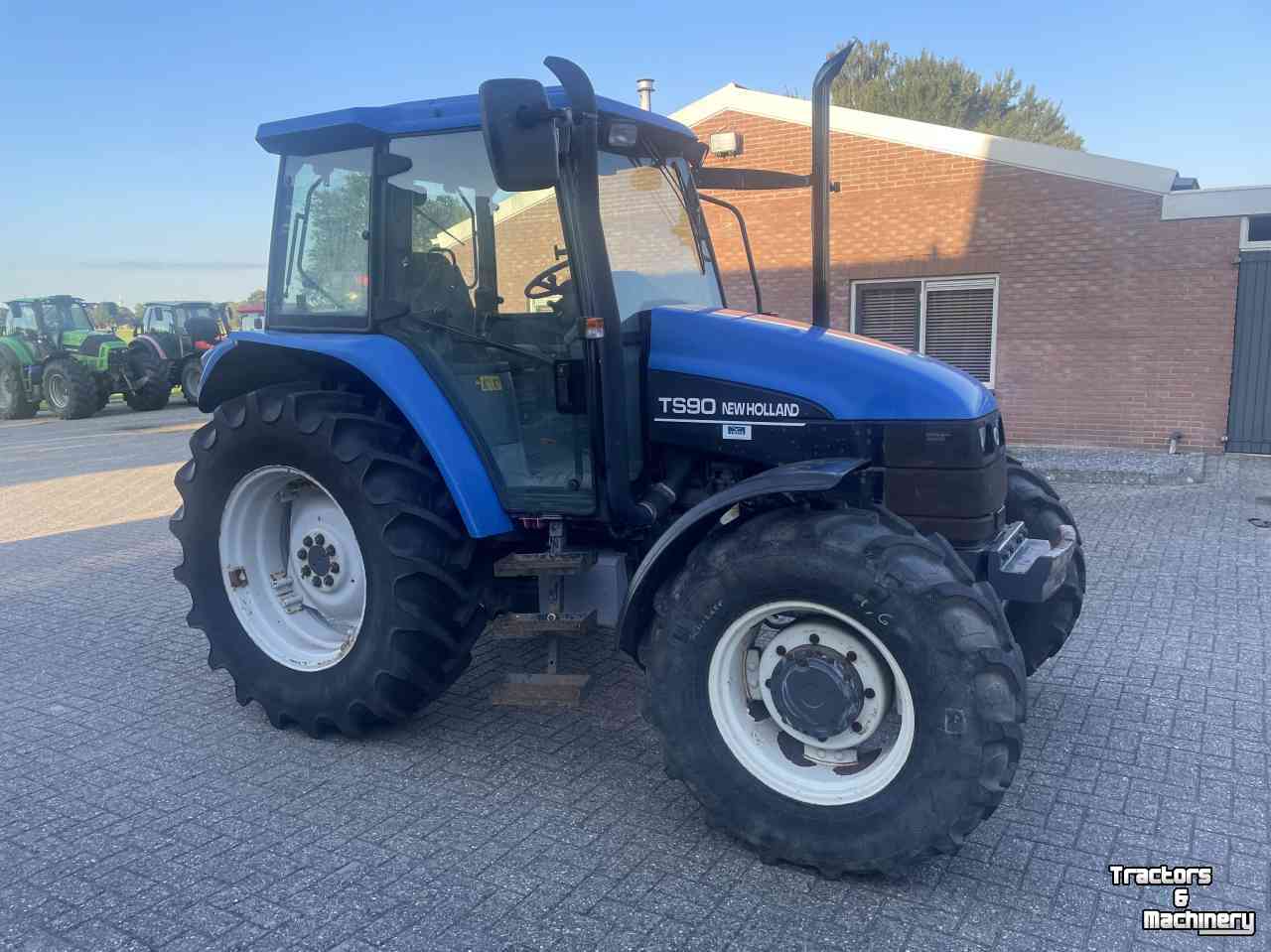 Tracteur New Holland TS90 Synchro Dual Command 24/24