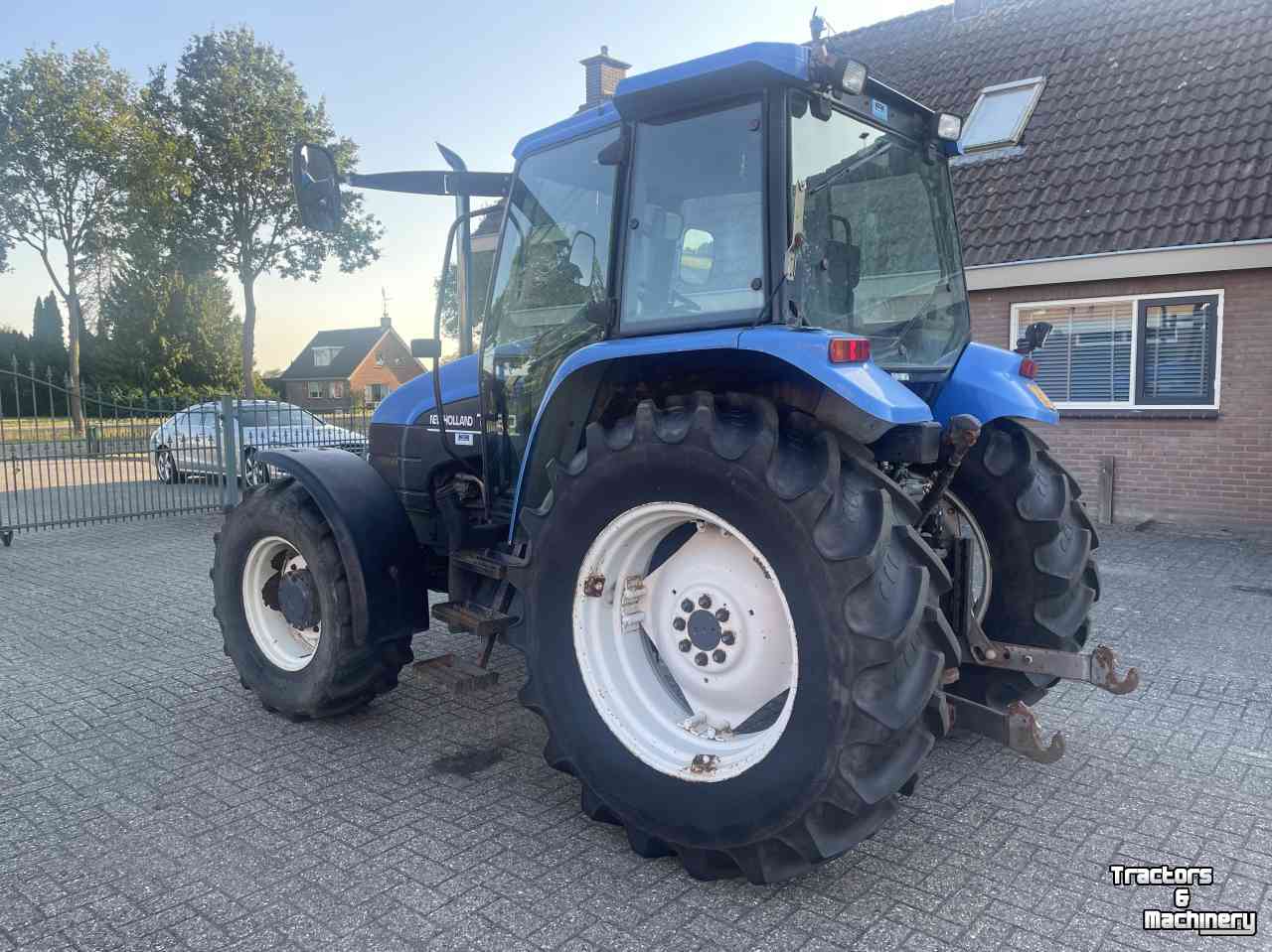 Tracteur New Holland TS90 SDC 24/24
