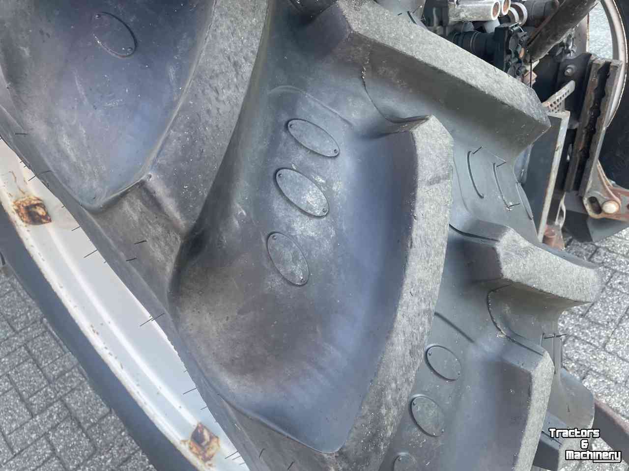 Tracteur New Holland TS90 Synchro Dual Command 24/24