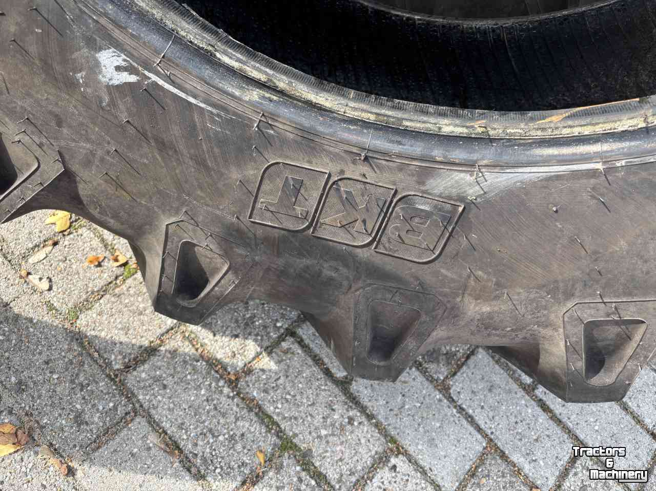 Roues, Pneus, Jantes, Barillets Jumelage BKT 16,9x34