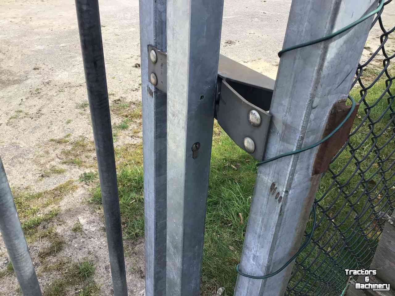Porte coulissante  Schuifpoort