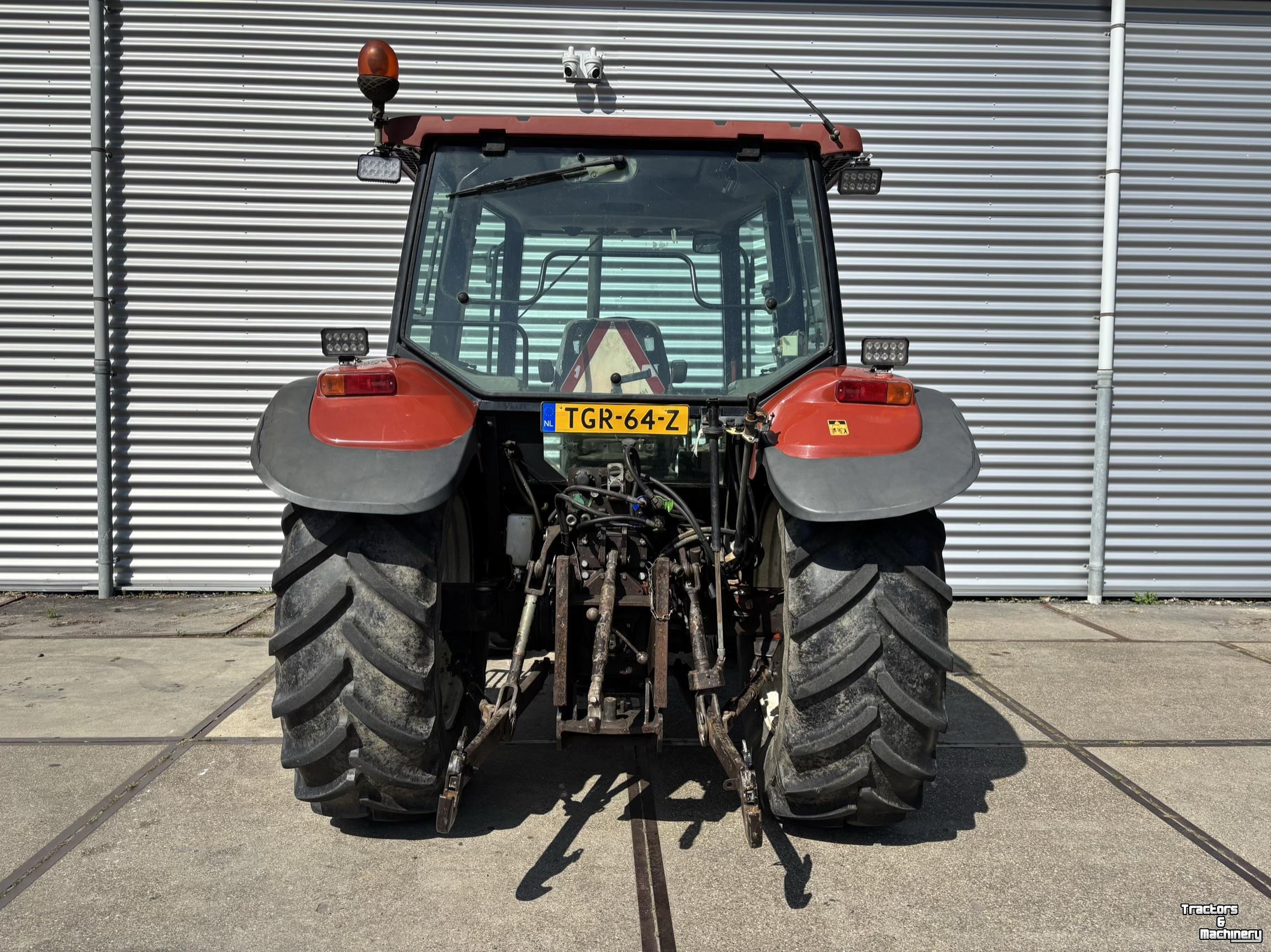 Tracteur New Holland L75