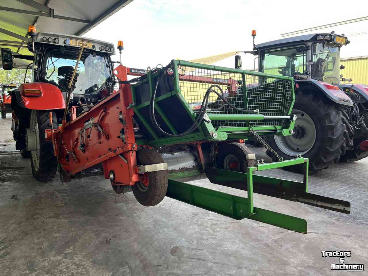 Arracheuse d‘oignons Holaras UM150-F - UR-135-DB Uienrooiset oogstmachines
