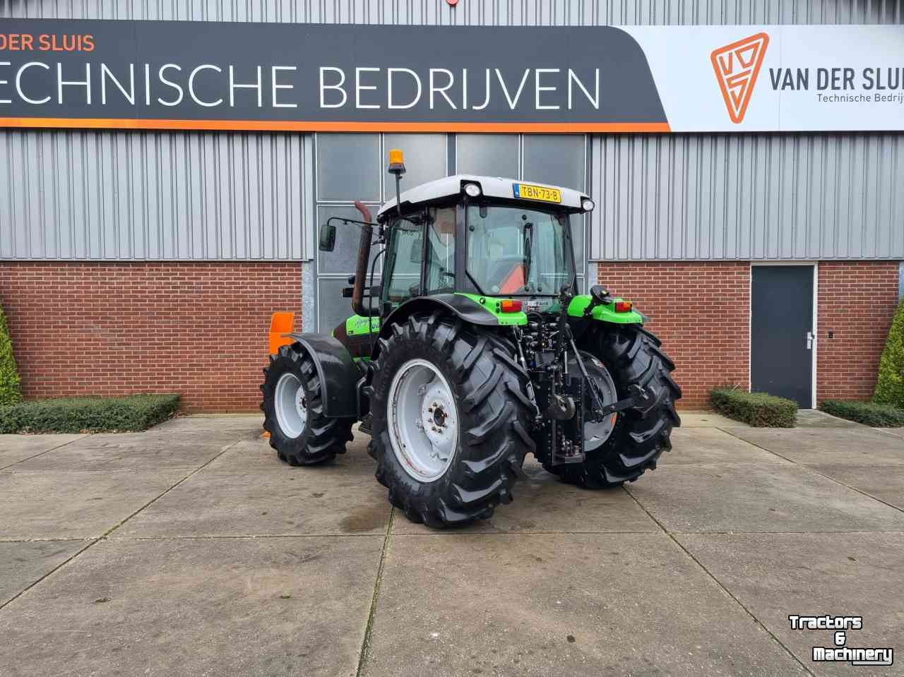 Tracteurs Deutz-Fahr Agrofarm 100