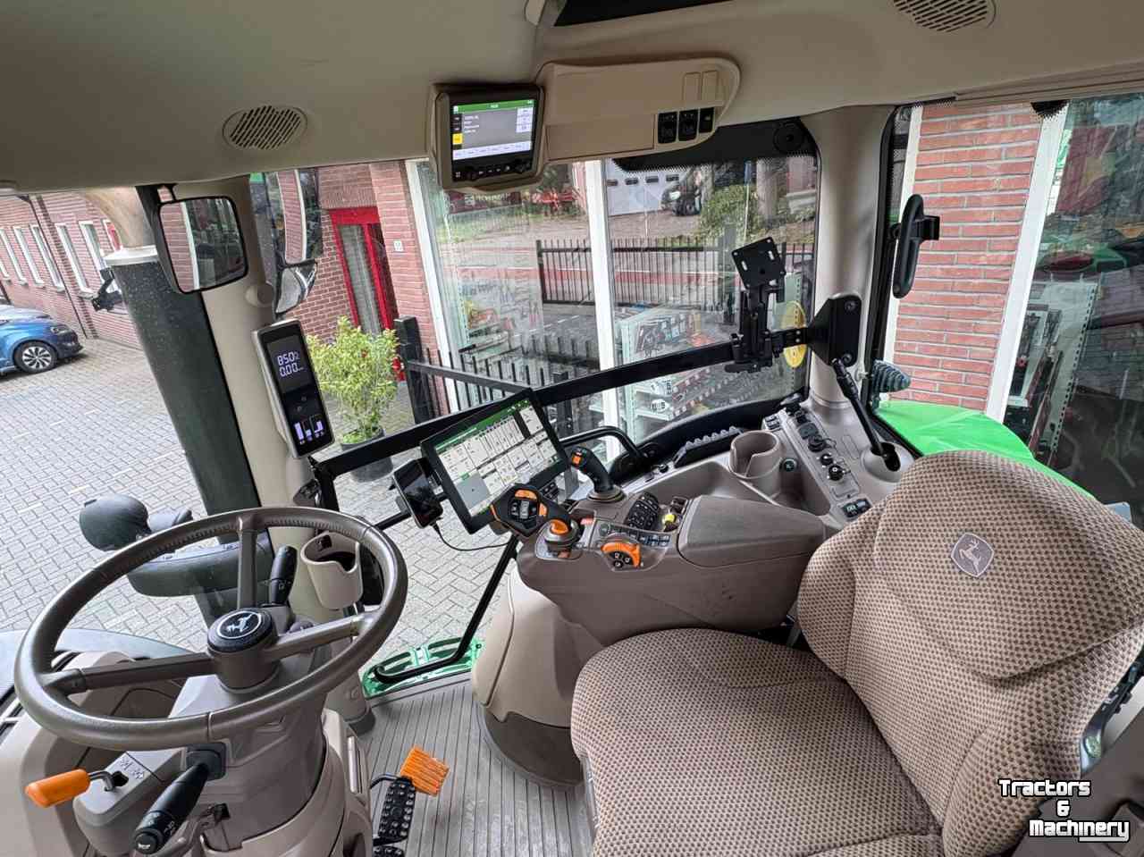 Tracteur John Deere 6R150