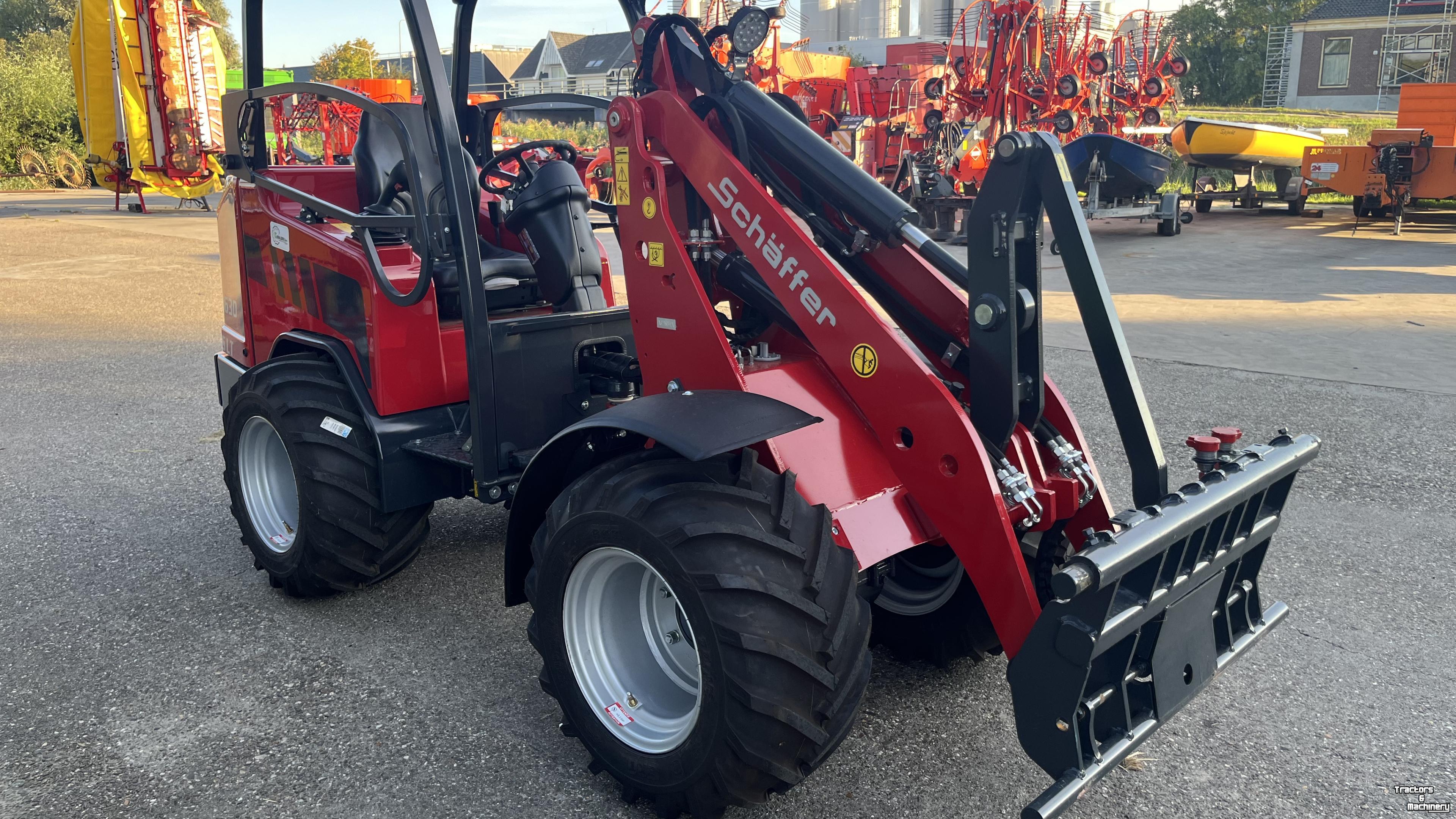 Chargeuse sur pneus  Schaffer 2630 slt
