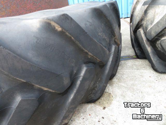 Roues, Pneus, Jantes, Barillets Jumelage Good Year DUBBELLUCHT 18.4 X 38 SPINDEL 30%