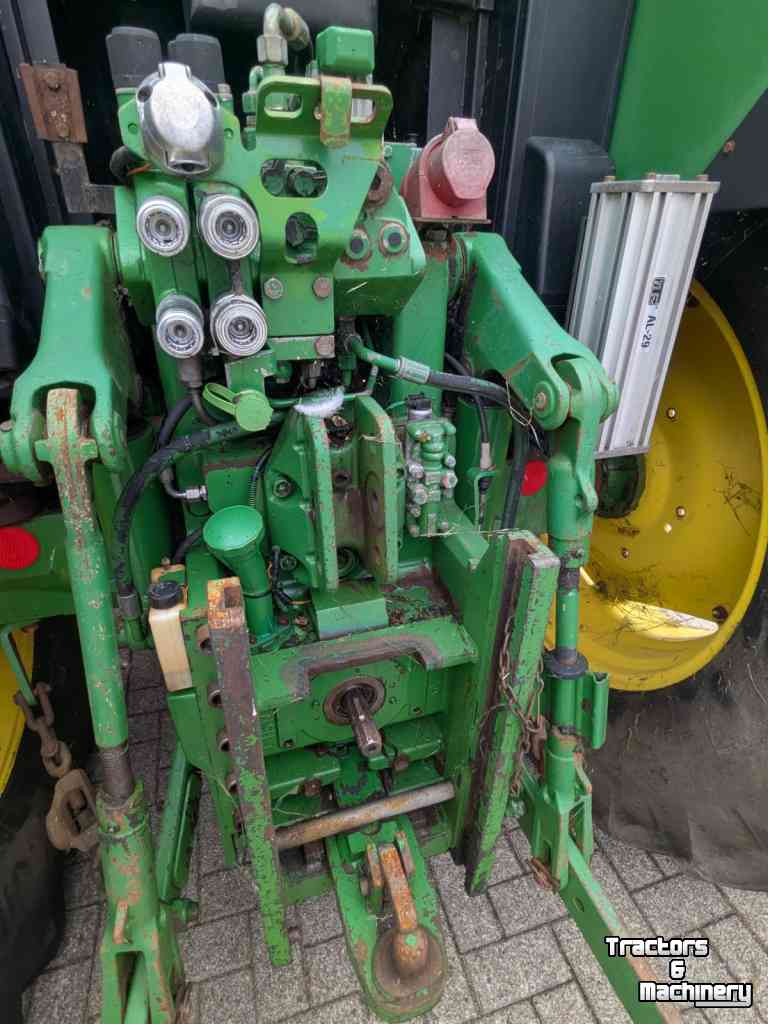 Tracteur John Deere 6210
