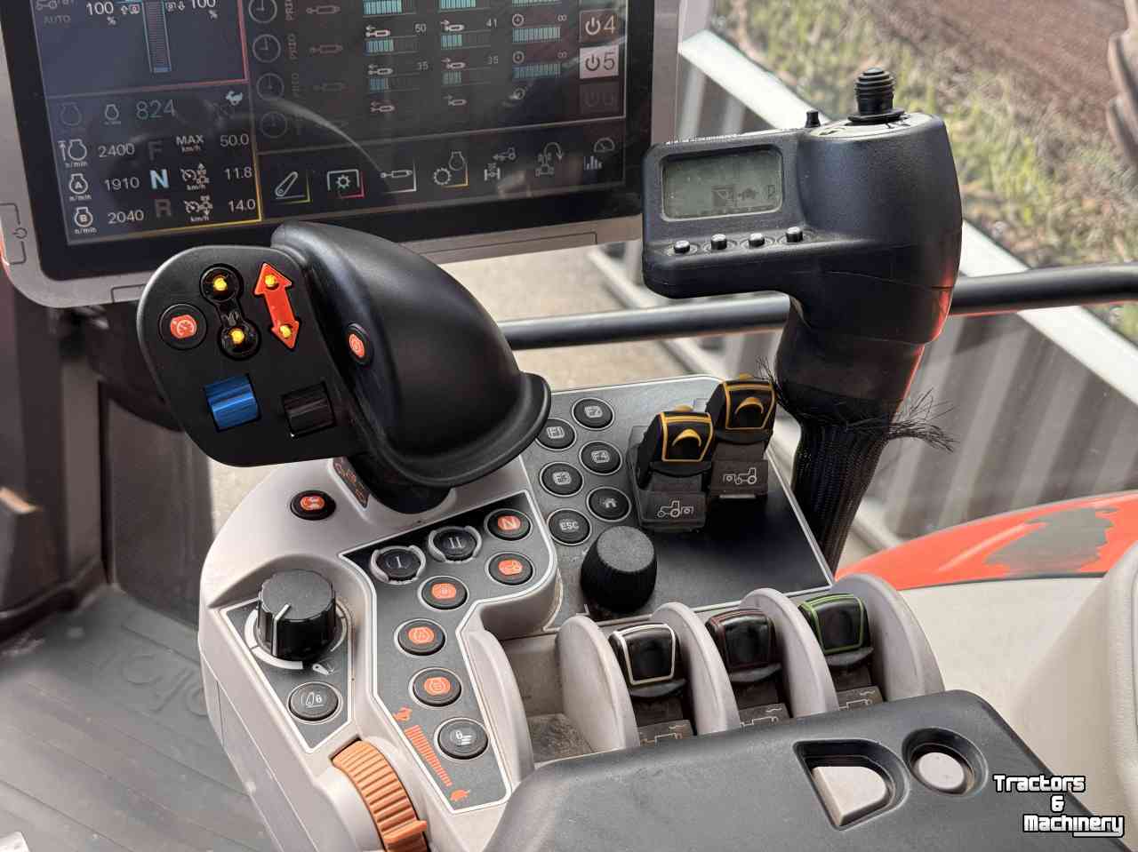 Tracteur Kubota M7171 Premium KVT