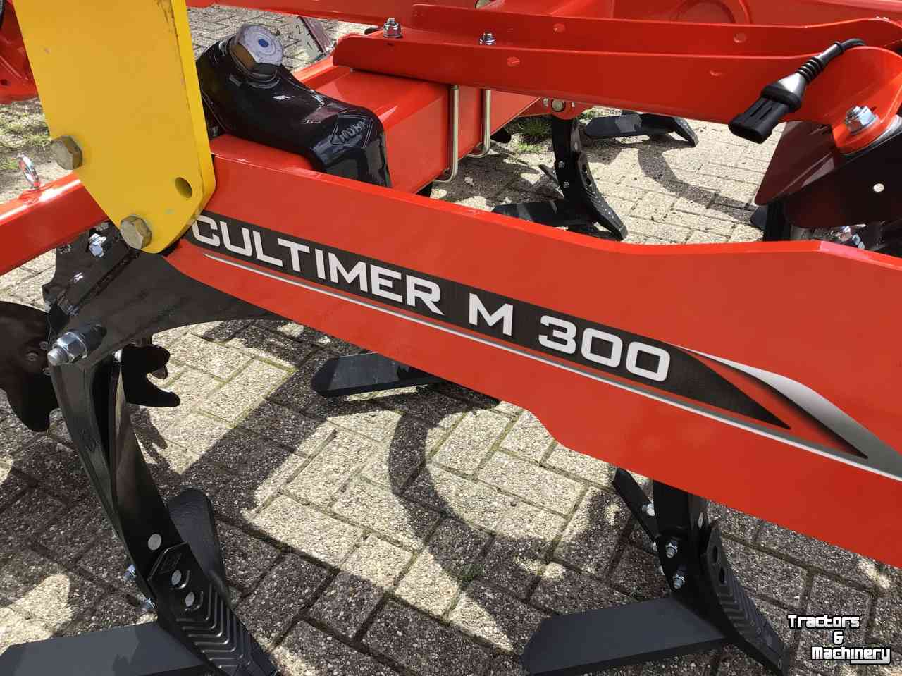 Cultivateur Kuhn Cultimer M 300