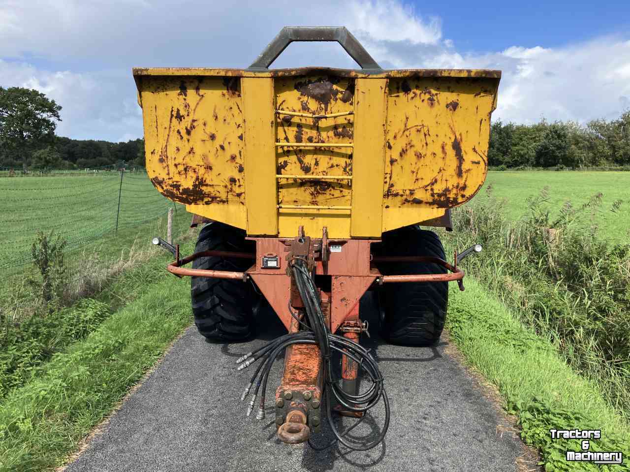 Benne agricole Jako Tiger 140SK
