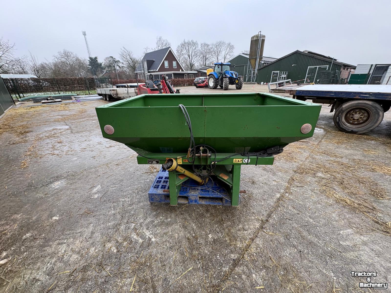 Distributeur d‘engrais Amazone ZA-X Perfect 1402