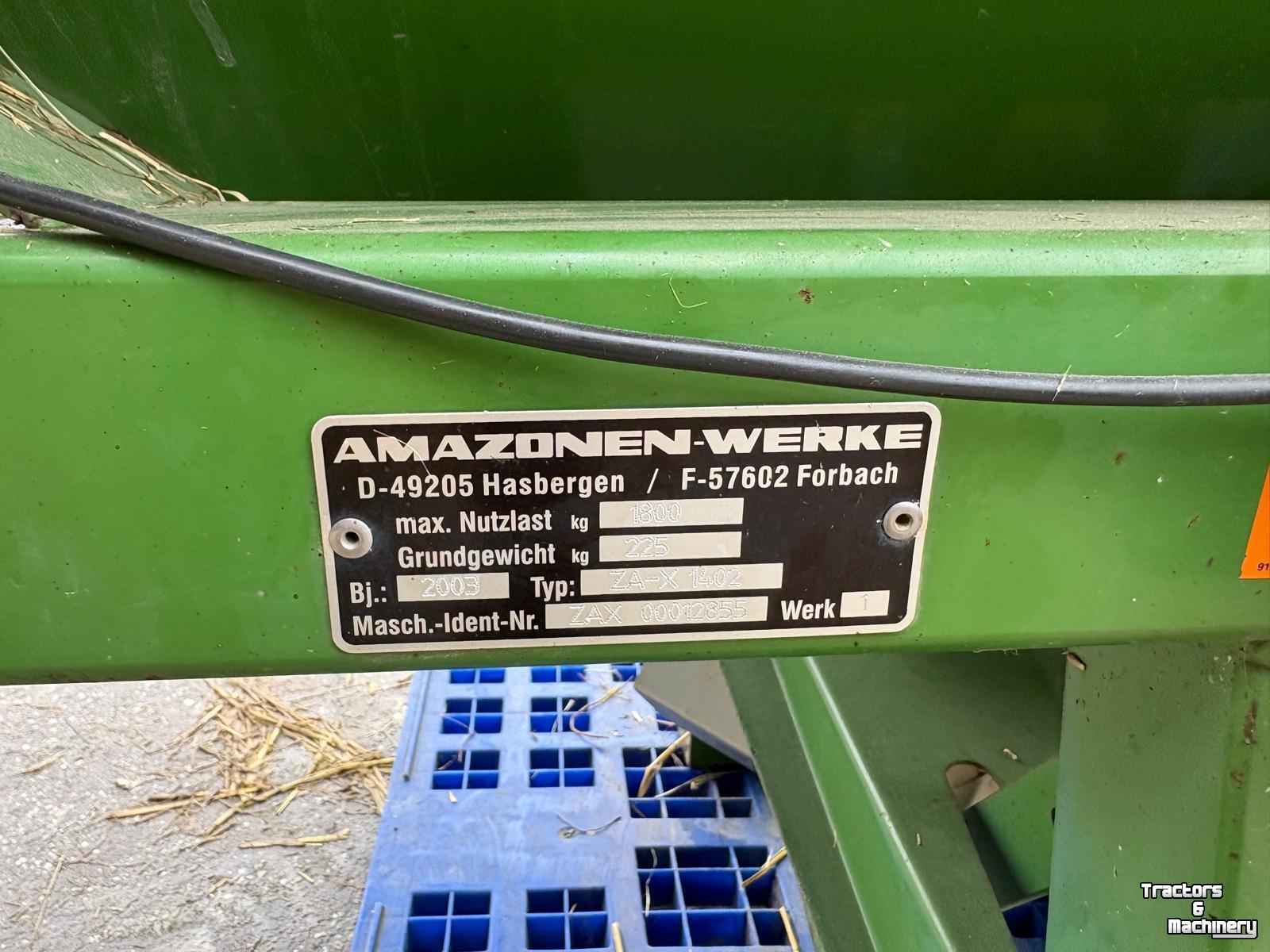 Distributeur d‘engrais Amazone ZA-X Perfect 1402